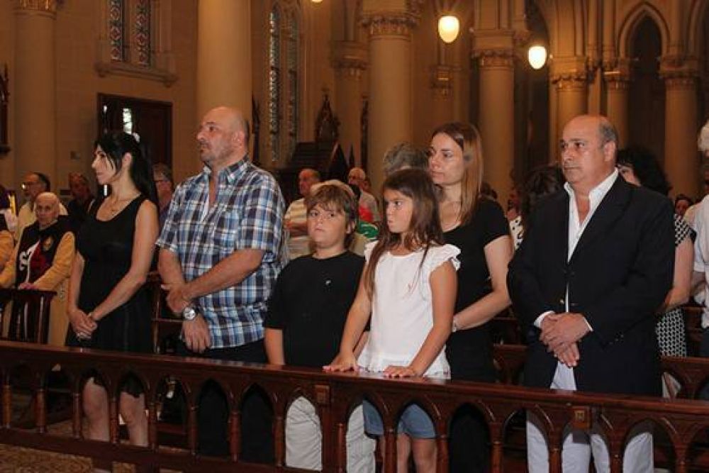 Con una misa en la Catedral de San isidro recordaron a Melchor Posse