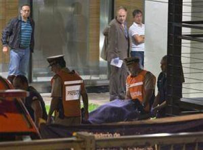 Conmoci�n por la muerte de Nisman horas antes de presentar pruebas contra Cristina
