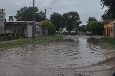Mario S�nchez: �Las conexiones clandestinas en la red cloacal hacen que los desag�es se saturen�