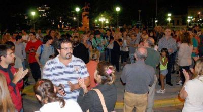 Jun�n: marcharon para exigir justicia por la muerte de Nisman