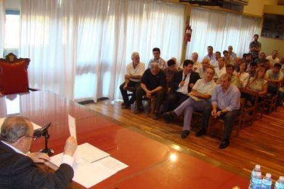 Energ�a: Jorge adelantar� subsidios si hay demoras