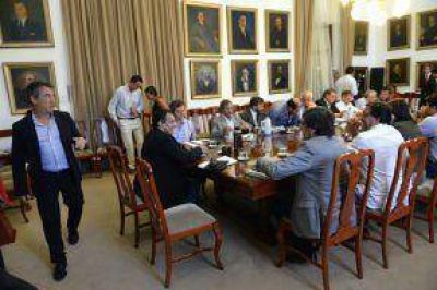 En la reuni�n de Gabinete el Gobernador destac� el �xito de los operativos de seguridad en la provincia 