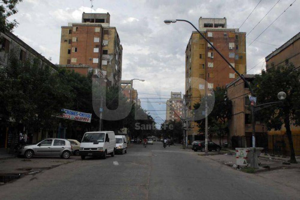 Restaurar�n escaleras y tanques del Fonavi del barrio Las Flores II