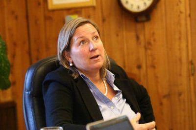 Naci�n debi� asistir financieramente al Municipio para que equilibre su cuentas