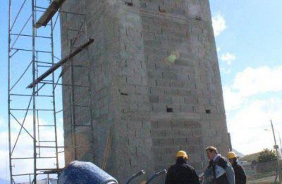 Contin�a la obra de la rotonda del Aeropuerto
