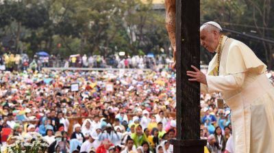 Francisco dijo que los cat�licos no deben reproducirse 