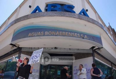 El Colegio de Ingenieros pide reuni�n con Absa