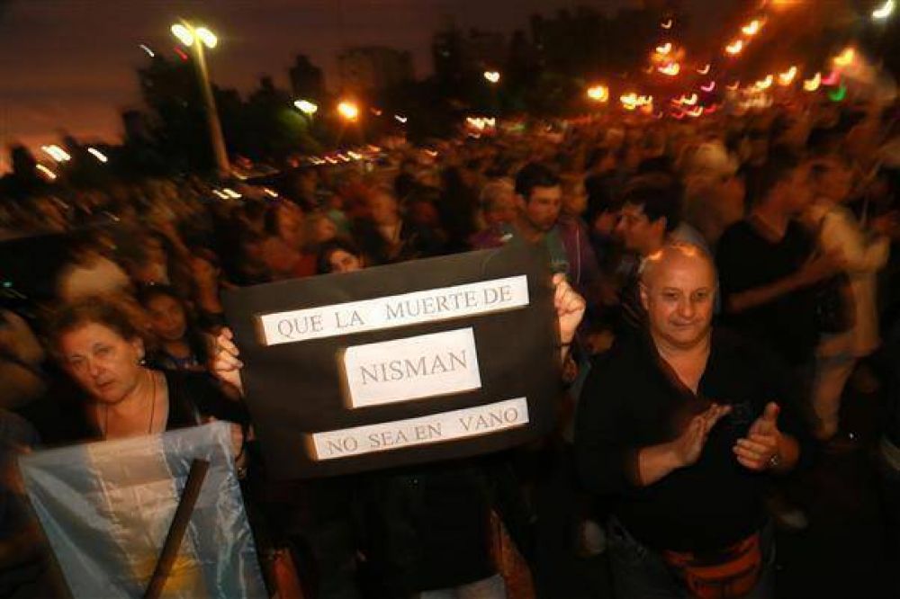 Movilizaciones y cacerolazos en la Ciudad y en el resto del pa�s