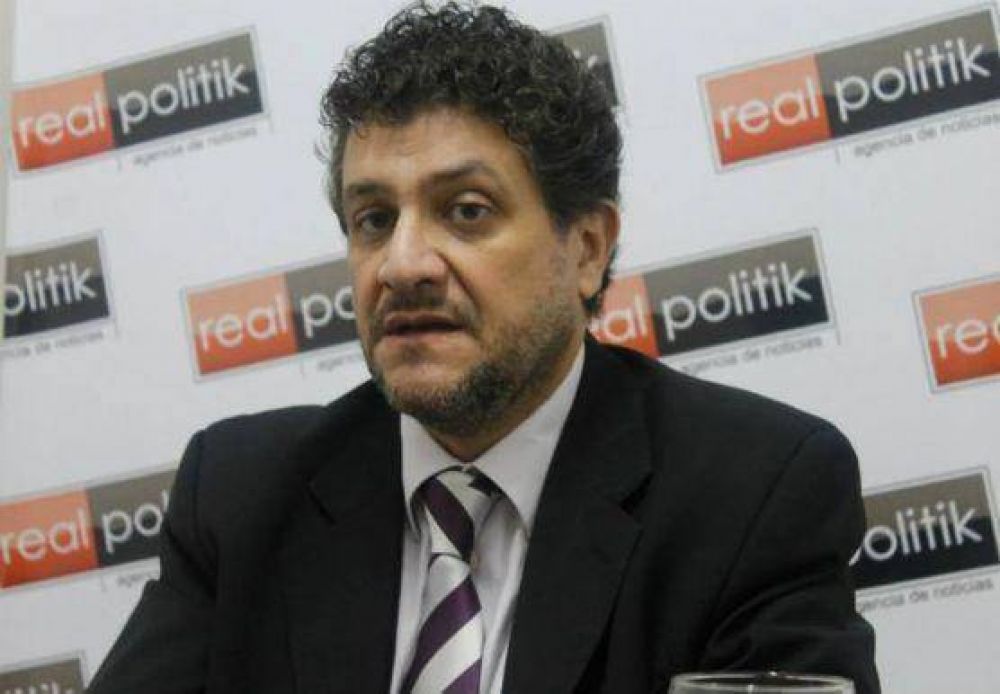 Luis �rias, sobre Nisman: �Su accionar estaba m�s ligado a una cuesti�n pol�tica que judicial�