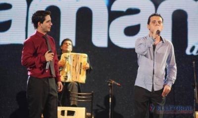 Cuarta luna en el Cocomarola: chamam�, lluvia y una velada breve pero en�rgica