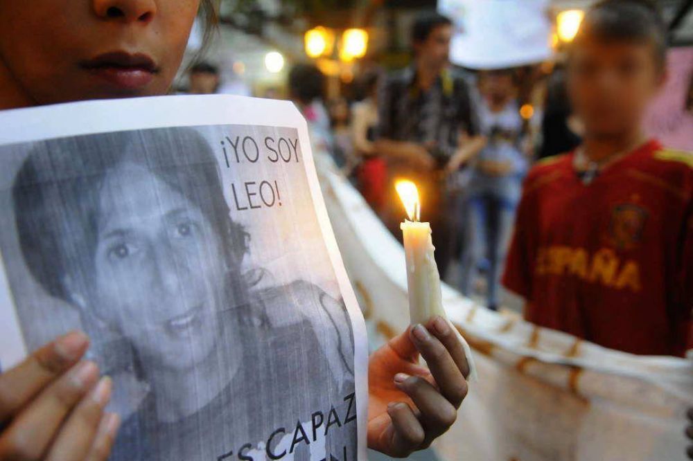 Numerosa marcha por muerte de un joven en la seccional 27