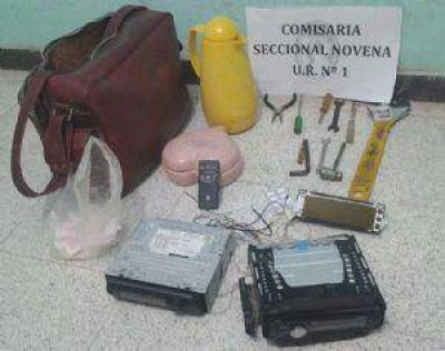 Detienen a andalgalense con cosas robadas