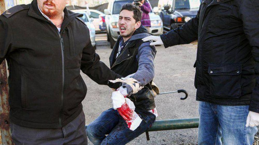 Ataque terrorista en Israel: un palestino apu�al� a 12 personas en un �mnibus de Tel Aviv
