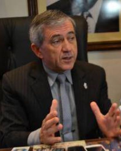 Armando Molina: �No descarto una f�rmula Quintela-Mart�nez�