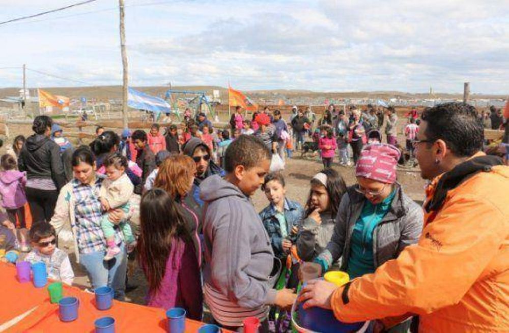 EL MUNICIPIO LLEV� POR PRIMERA VEZ ACTIVIDADES A LOS BARRIOS NO FORMALES