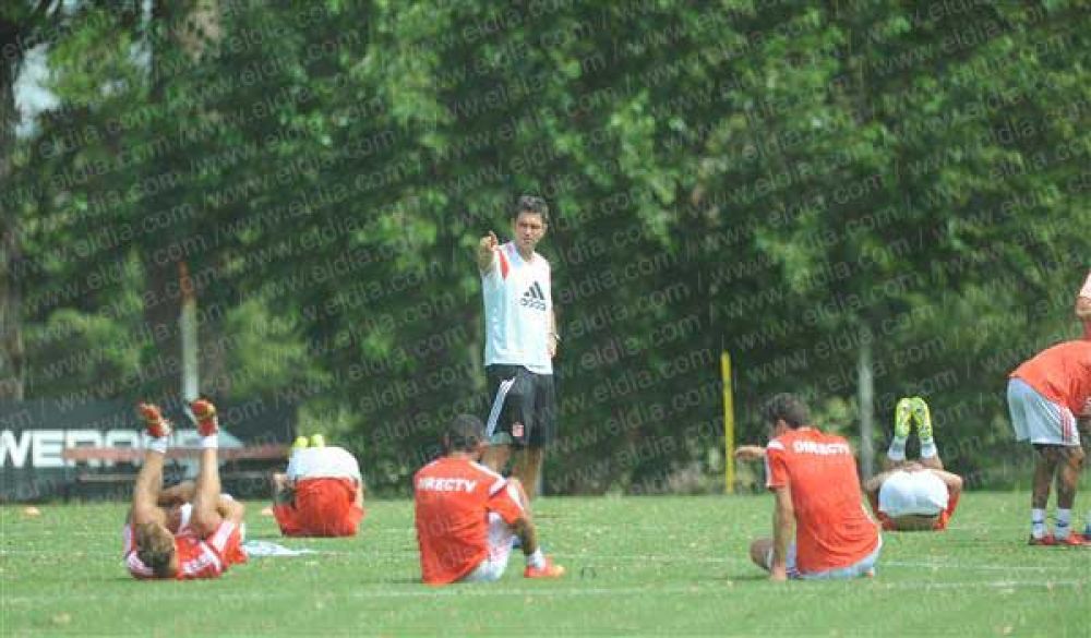 El Pincha retoma las pr�cticas con un doble turno en City Bell