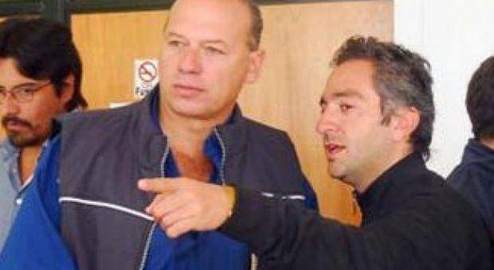 La oposici�n va por la interpelaci�n de Berni y el desafuero del 