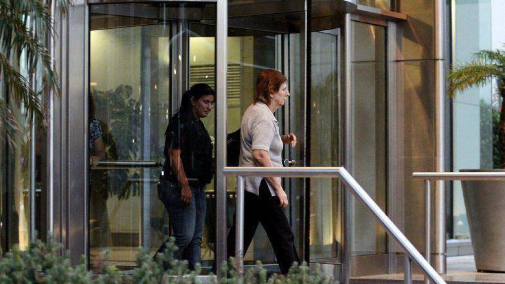 Caso Nisman: el cerrajero declar� que la puerta de servicio estaba abierta