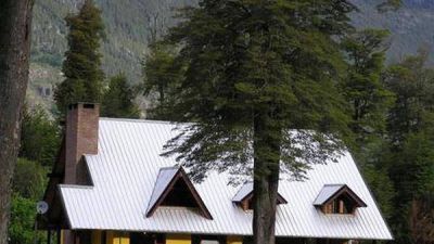 Denuncian un violento ataque antisemita en un hostel de Lago Puelo