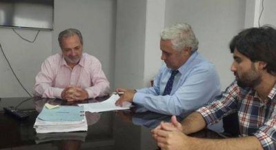 M�s acuerdos para la regularizaci�n dominial