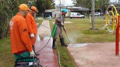 Tigre refuerza el servicio de hidrolavado para el mantenimiento de espacios p�blicos 