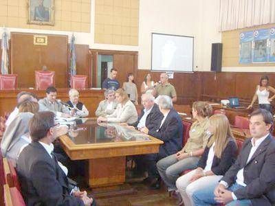 Emotivo reconocimiento a Don Bosco en el bicentenario de su nacimiento
