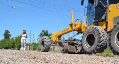 Ayala asegur� que el municipio avanza con obras en los barrios