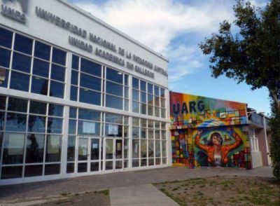 Indignaci�n en comunidad universitaria por alza del boleto
