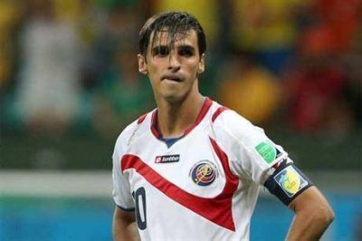 La fortuna que pagar�a Boca por el costarricense Bryan Ruiz, la tercera opci�n de Arruabarrena en ese puesto