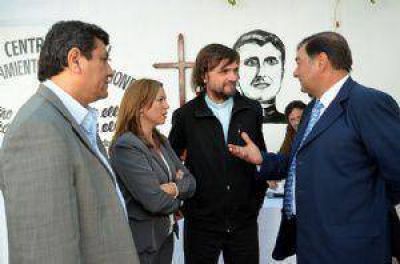 Un jueves de actividades de lucha contra las drogas