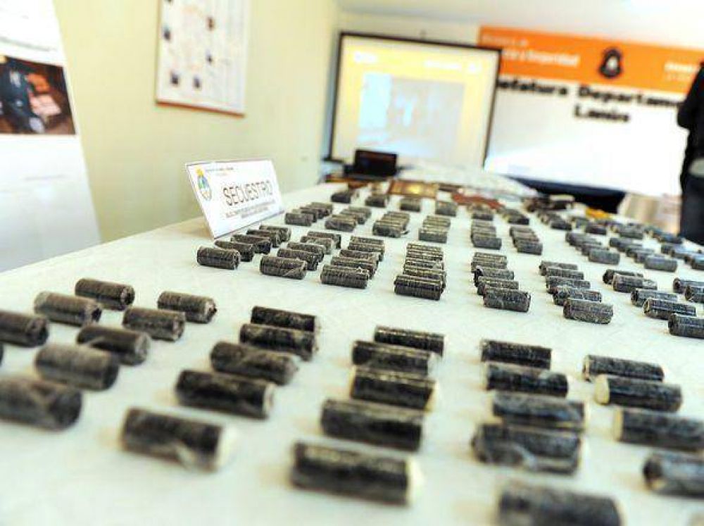 Secuestran 10 mil dosis de paco en villa de La Matanza