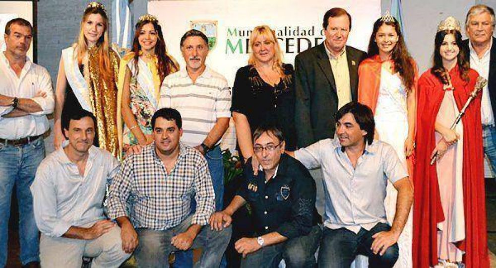 Presentaron oficialmente la Fiesta Nacional del Durazno