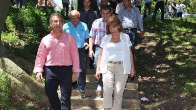 Urribarri, C�ceres y Osuna recorrieron obra de $11 millones en Paran�	 