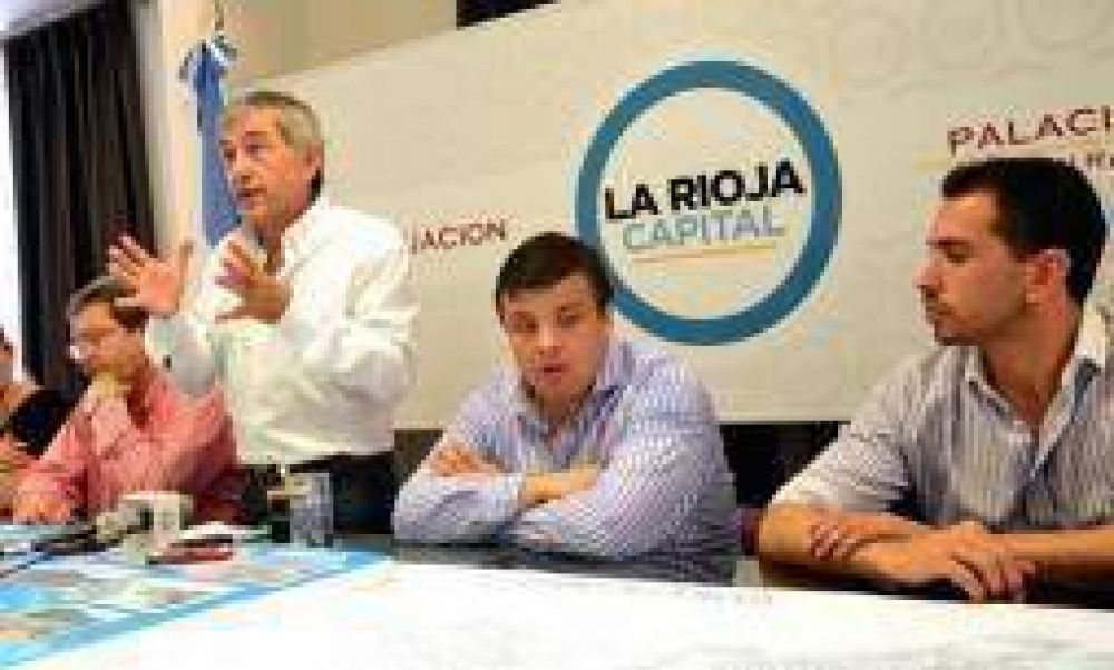 El municipio reactiv� intenso plan de bacheo tras las lluvias