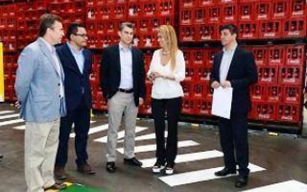 Giorgi destac� la inversi�n de Coca Cola en su planta de La Matanza