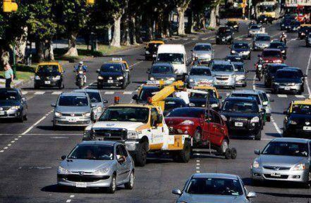 Estacionamiento medido y acarreo: v�a libre para cobrar