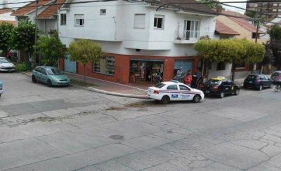El robo que no fue: el taxista se �olvid� el auto con los nenes