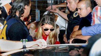 La ex mujer de Nisman dio detalles de c�mo se produjo el retorno anticipado del fiscal al pa�s