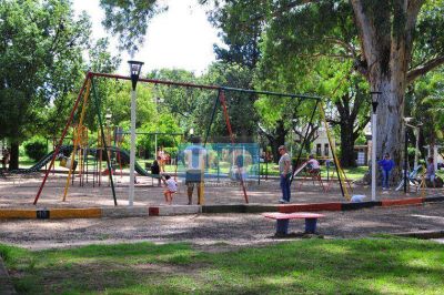 La plaza S�enz Pe�a: un tesoro urbano que cuidan los vecinos