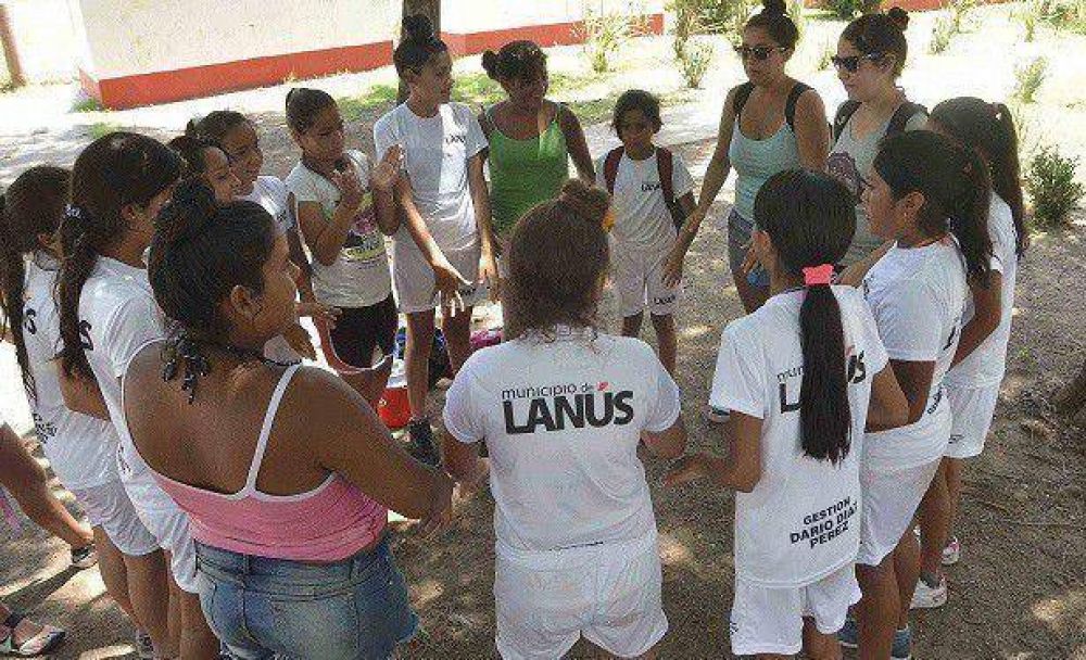 COLONIA DE VACACIONES EN EL PARQUE EVA PER�N