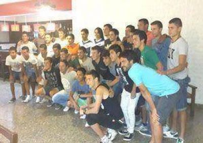 Villa Belgrano comienza su ilusi�n del ascenso ante Juventud de Suipacha