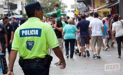 Atrapan a sujeto que vend�a entradas falsas para el supercl�sico
