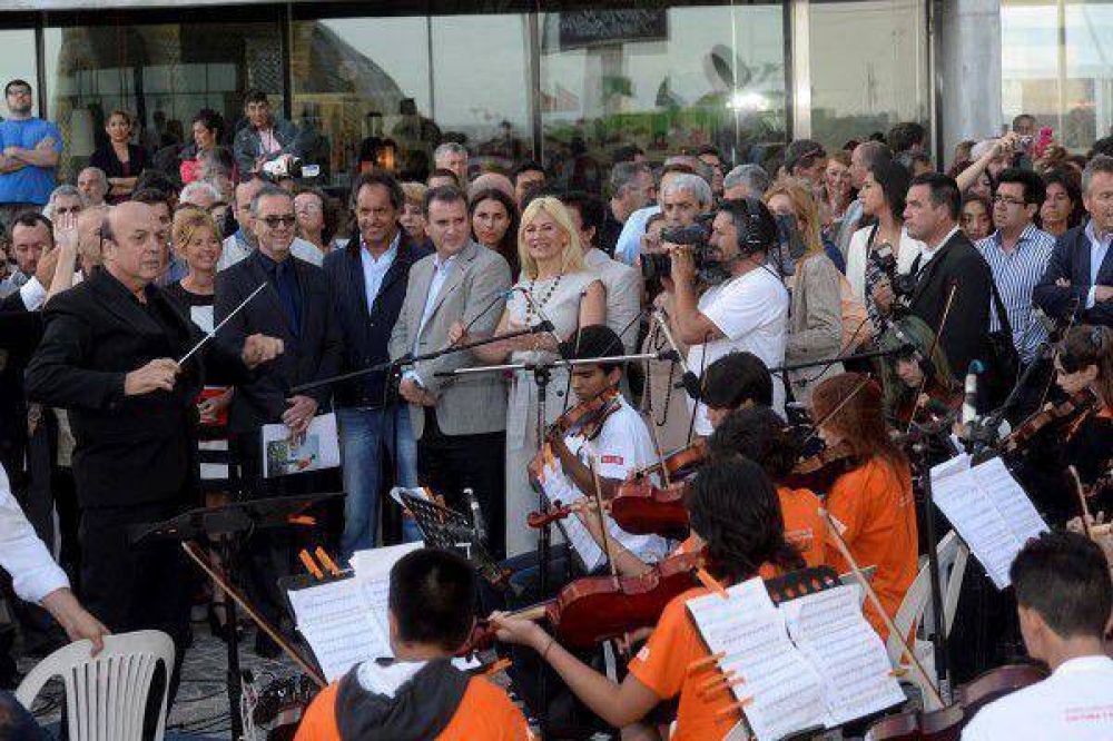 LA PROVINCIA Y LA ONU TRABAJAR�N JUNTOS CONTRA LA VIOLENCIA DE G�NERO
