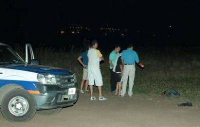 En una violenta pelea, mataron a un hombre en un potrero de La Movediza