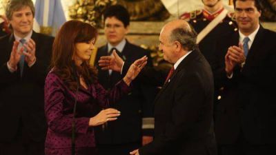 La muerte de Nisman fren� los cambios en la SIDE