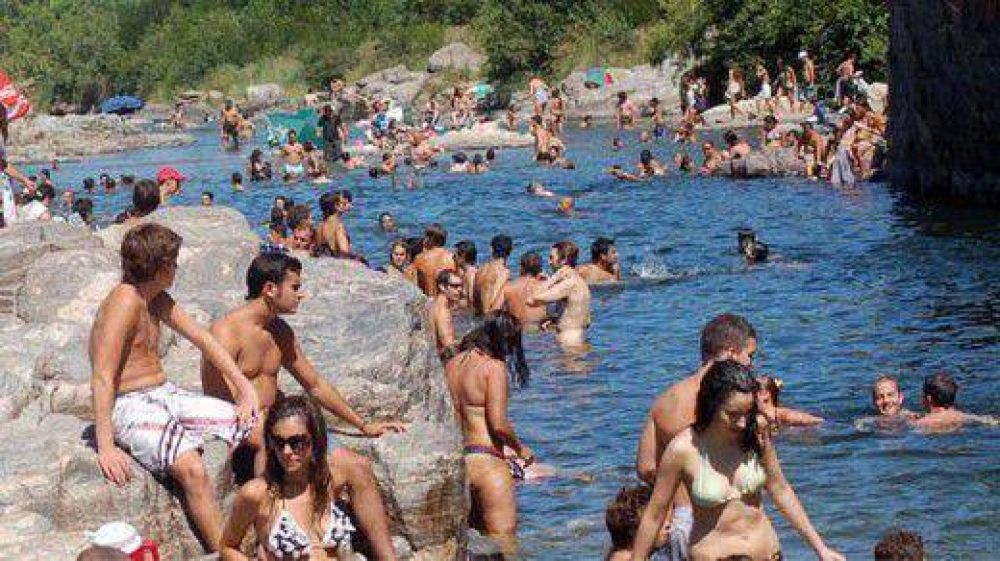 Mina Clavero y Carlos Paz registran ocupaci�n tur�stica plena y r�cord