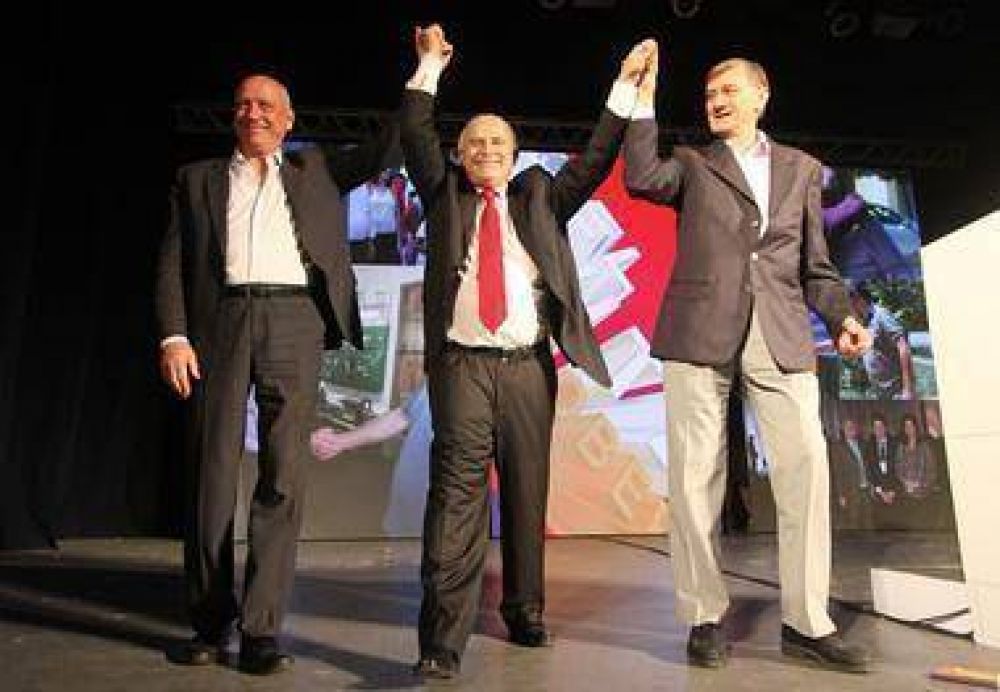 C�mo fue por dentro la operaci�n que pretendi� bajarlo a Lifschitz de su candidatura