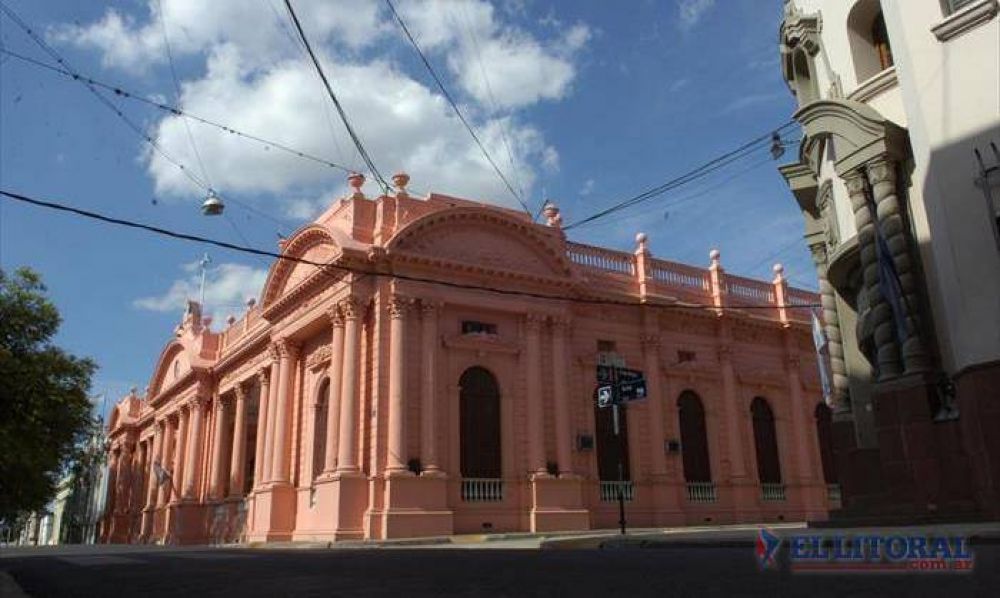 Colombi va a Buenos Aires para cerrar acuerdos con Naci�n