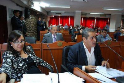 Oficialistas tratar�n de reunirse hoy con Rivera