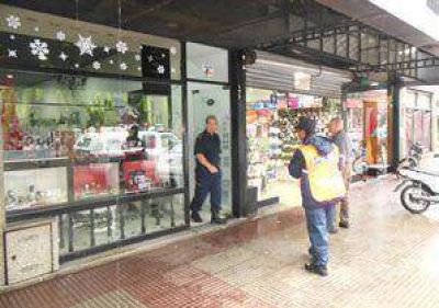 A un a�o, no hay detenidos por el conmocionante robo a la Joyer�a Castellar